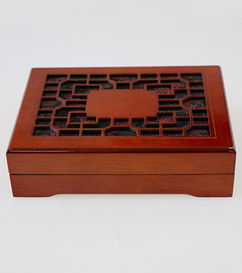 厂家定做高档首饰盒木质镂空雕花珠宝盒化妆品盒纪念币包装盒